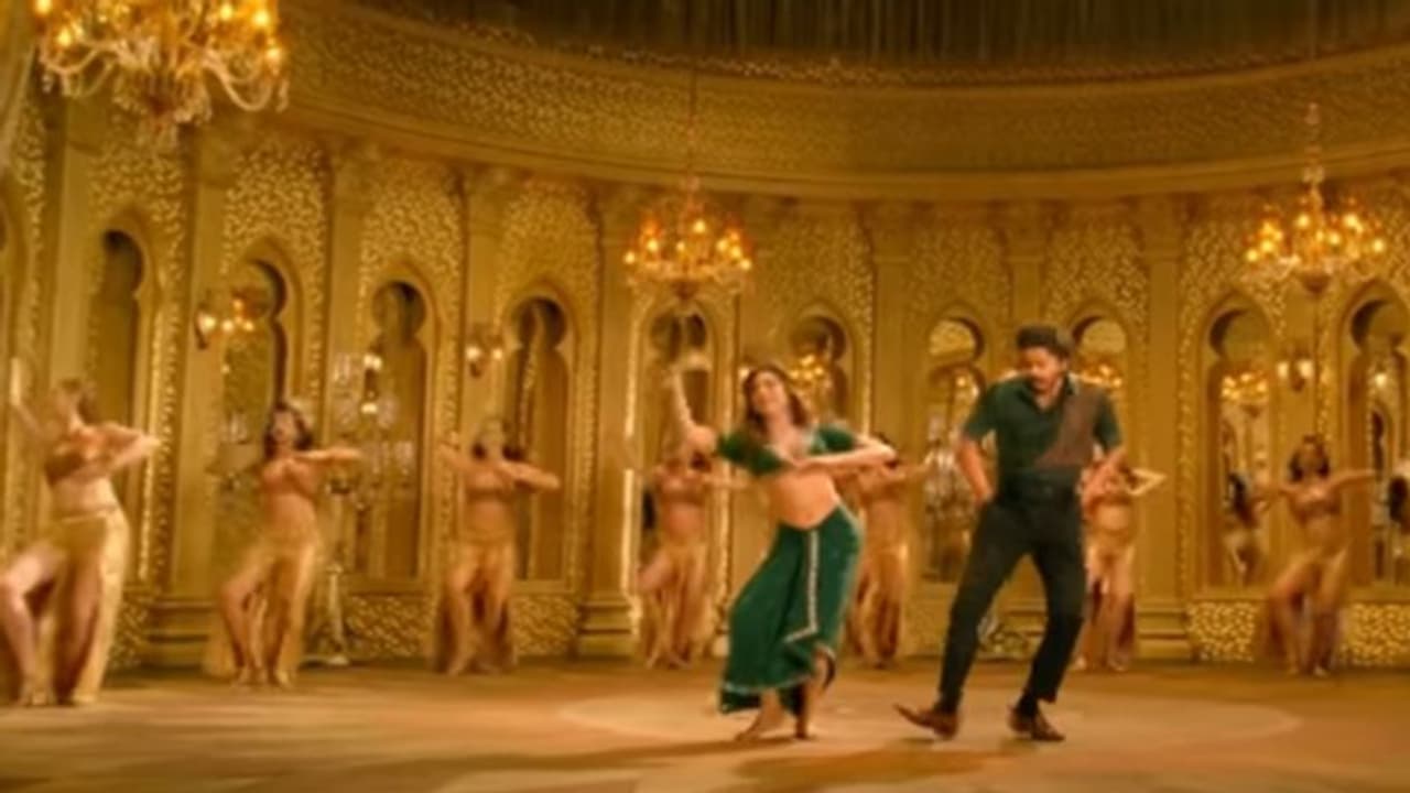 'ജിമിക്കി പൊണ്ണ്', വിജയ്യുടെ 'വാരിസി'ന്റെ വീഡിയോ ഗാനം പുറത്ത് 'ജിമിക്കി പൊണ്ണ്', വിജയ്യുടെ 'വാരിസി'ന്റെ വീഡിയോ ഗാനം പുറത്ത്