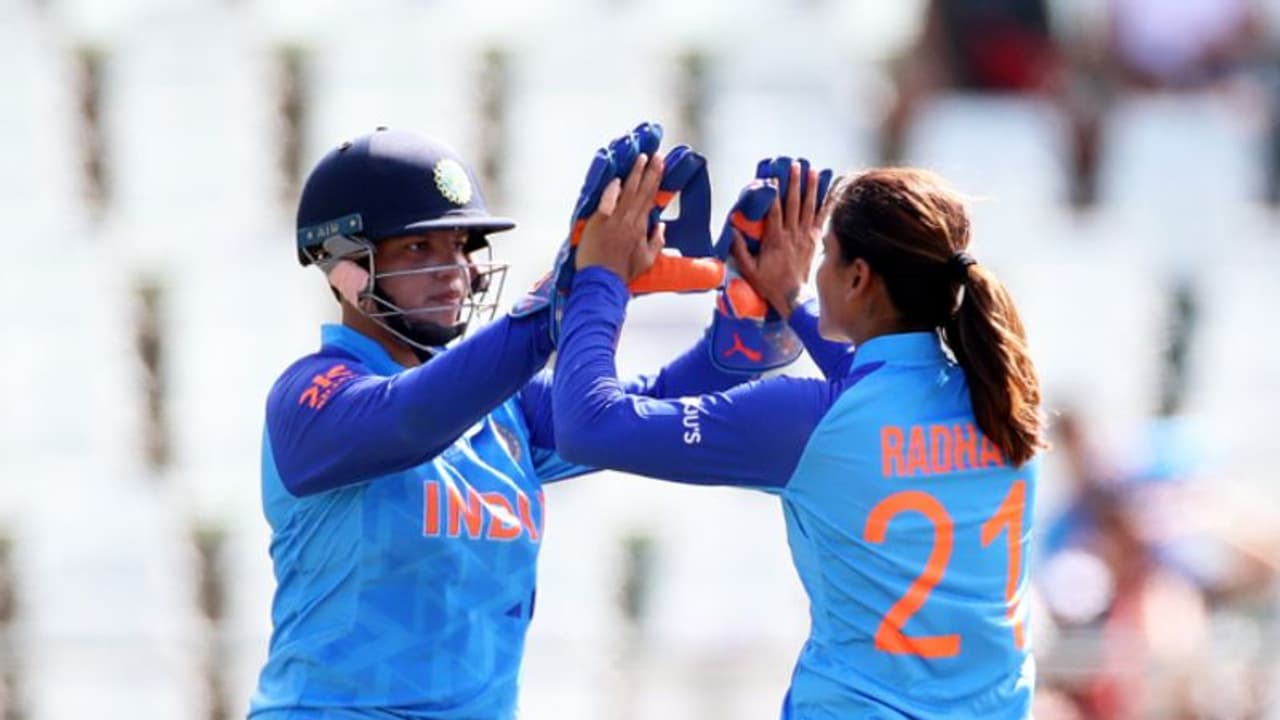 ബിസ്‌മയ്‌ക്ക് അര്‍ധം, ആയിഷ വെടിക്കെട്ട്; പാകിസ്ഥാനെതിരെ ഇന്ത്യന്‍ വനിതകള്‍ക്ക് 150 റണ്‍സ് വിജയലക്ഷ്യം