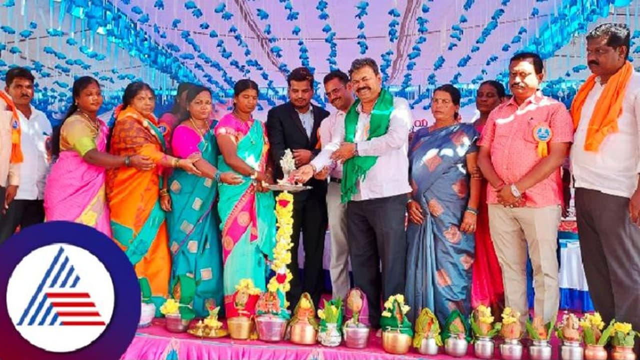 ದಾವಣಗೆರೆ: ಕ್ಷೇತ್ರದಲ್ಲಿ ಅಭಿವೃದ್ಧಿ ಮಾಡಿಲ್ಲವೆಂದು ಸಾಬೀತುಪಡಿಸಿ: ಎಂ.ಪಿ.ರೇಣುಕಾಚಾರ್ಯ ಸವಾಲ್ ದಾವಣಗೆರೆ: ಕ್ಷೇತ್ರದಲ್ಲಿ ಅಭಿವೃದ್ಧಿ ಮಾಡಿಲ್ಲವೆಂದು ಸಾಬೀತುಪಡಿಸಿ: ಎಂ.ಪಿ.ರೇಣುಕಾಚಾರ್ಯ ಸವಾಲ್