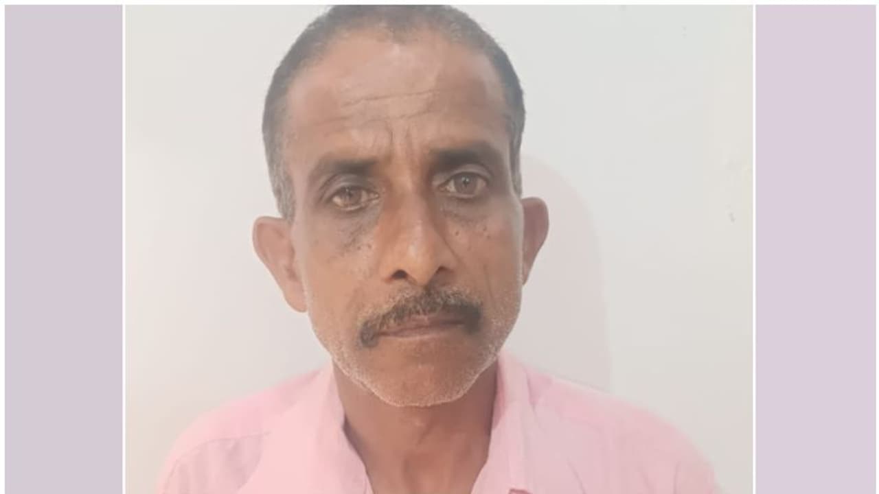 മുത്തച്ഛൻ സ്വത്ത് എഴുതിവച്ചത് പേരക്കുട്ടികളുടെ പേരില്; വീട്ടില് വലിയ വഴക്ക്, അവസാനിച്ചത് കത്തിക്കുത്തില് മുത്തച്ഛൻ സ്വത്ത് എഴുതിവച്ചത് പേരക്കുട്ടികളുടെ പേരില്; വീട്ടില് വലിയ വഴക്ക്, അവസാനിച്ചത് കത്തിക്കുത്തില്