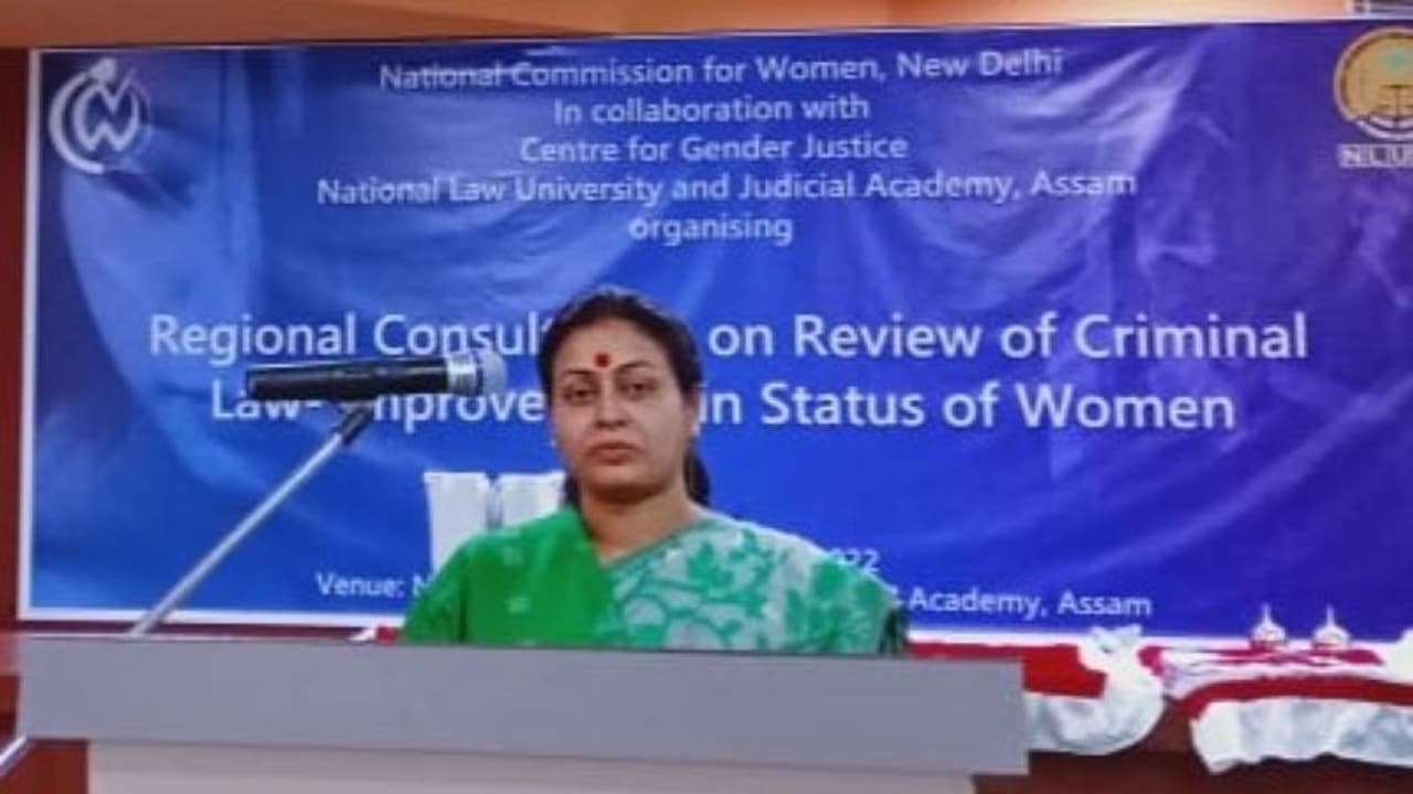 త్రిపుర మహిళా కమిషన్ చీఫ్ బర్నాలి గోస్వామి పై బీజేపీ కార్యకర్తల దాడి