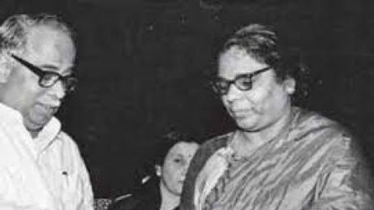 நூற்றாண்டு பிறந்த நாளை கொண்டாடும் சத்யவாணி முத்து.! யார் இவர் தெரியுமா.?