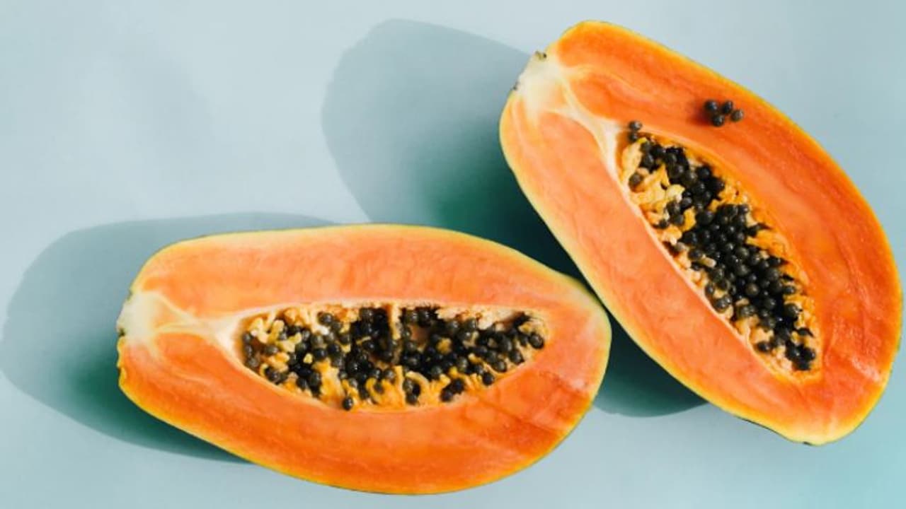 മുഖം സുന്ദരമാക്കാൻ പപ്പായ കൊണ്ടുള്ള ഫേസ് പാക്കുകൾ 