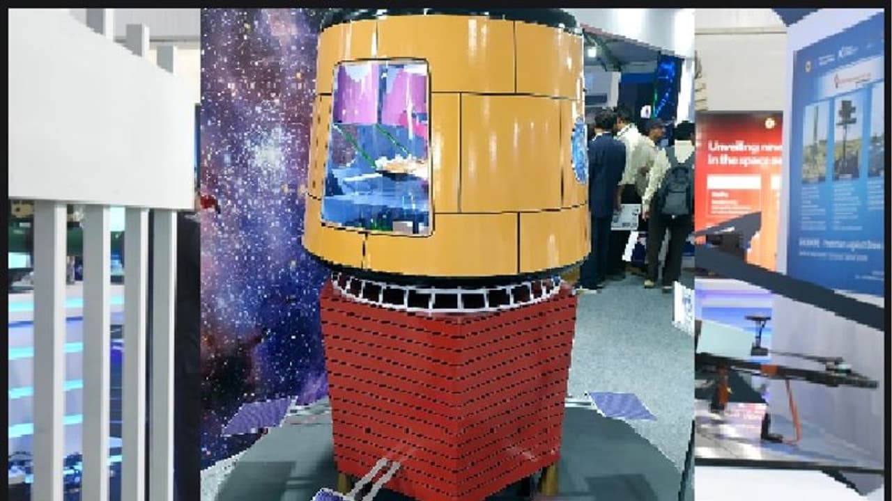 ಮಾನವ ಸಹಿತ ಚಂದ್ರಯಾನಕ್ಕೆ ಸ್ವದೇಶಿ ಅಂತರಿಕ್ಷ ನೌಕೆ ಸಿದ್ಧ ಶೀಘ್ರವೇ ಇಸ್ರೋಗೆ ಹಸ್ತಾಂತರ