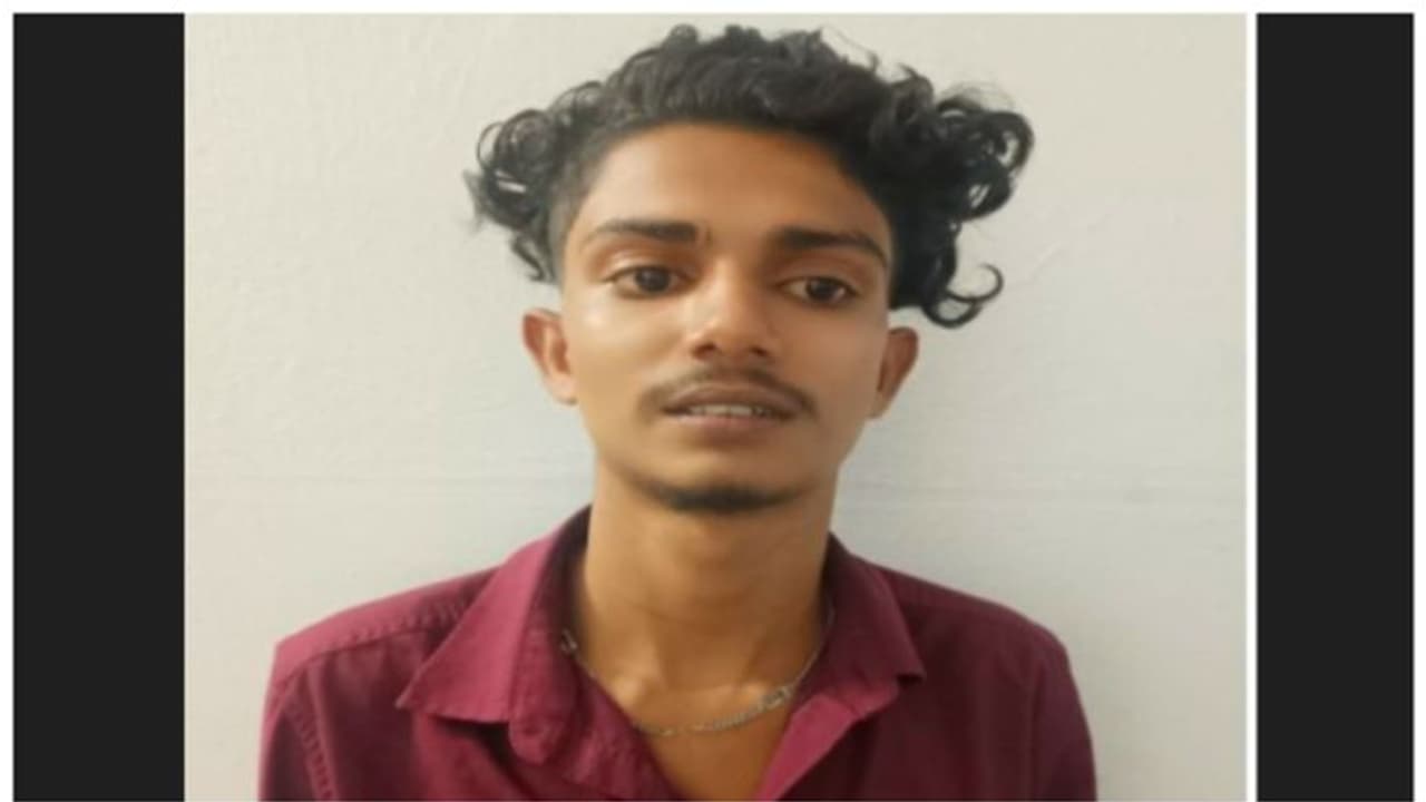 മോഷ്ടിച്ച ബൈക്കിൽ വ്യാജ നമ്പർ; പൊലീസിനെ കണ്ടപ്പോൾ വണ്ടിയുപേക്ഷിച്ച് ഓടി രക്ഷപ്പെട്ടു; യുവാവ് അറസ്റ്റിൽ