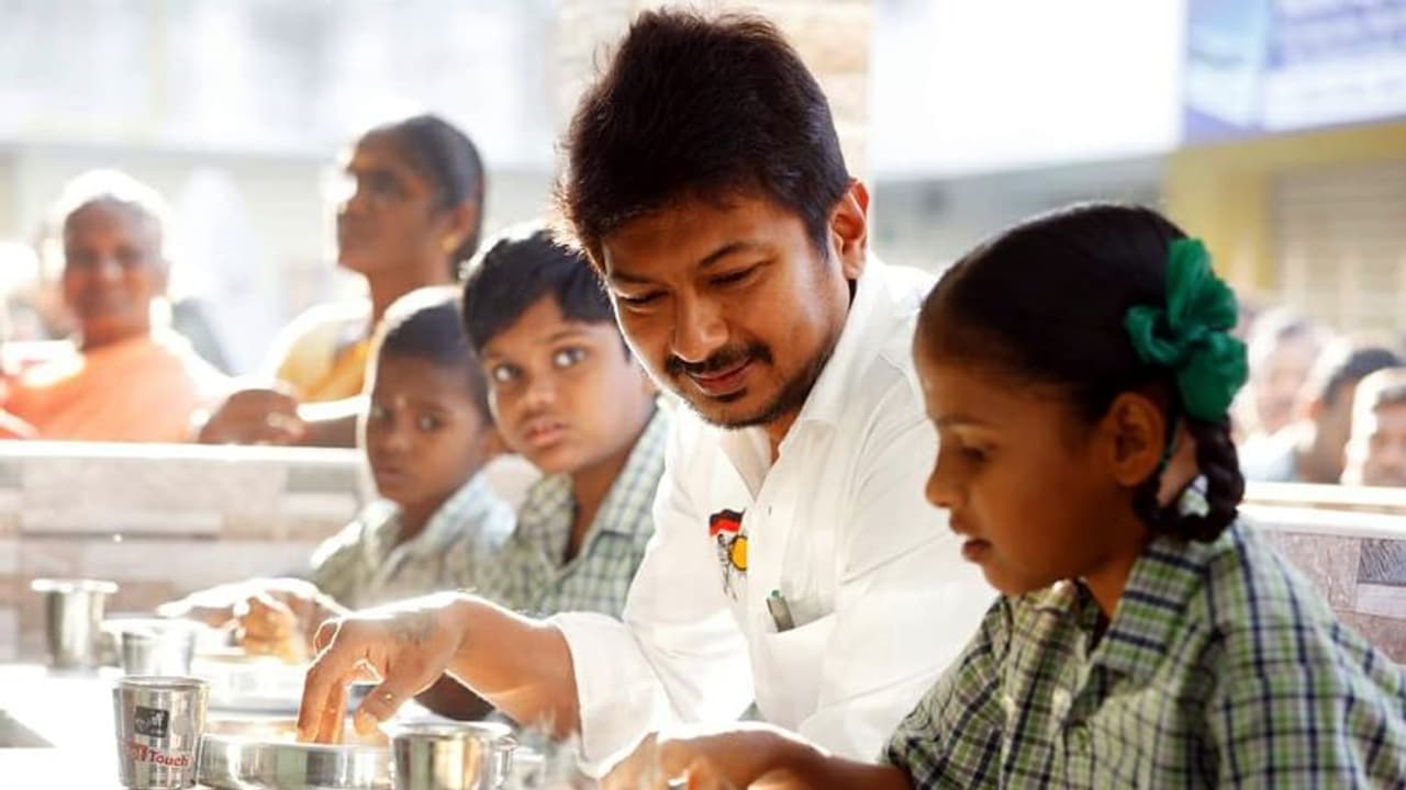 நீட் தேர்வை ரத்து செய்வது எப்படி? ரகசியத்தை வெளியிட்ட உதயநிதி ஸ்டாலின் நீட் தேர்வை ரத்து செய்வது எப்படி? ரகசியத்தை வெளியிட்ட உதயநிதி ஸ்டாலின்