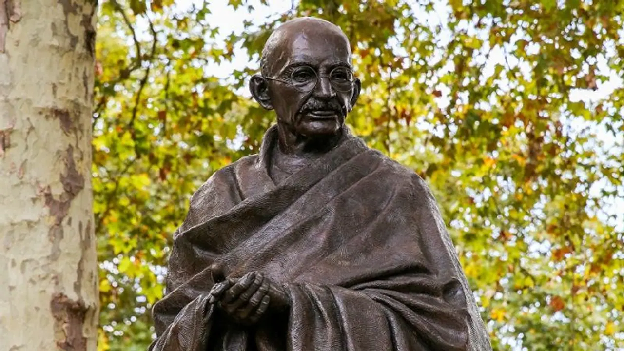 After modified 3 times, PWD's plan to install Mahatma Gandhi's statue at Nelson Mandela Marg hits roadblock After modified 3 times, PWD's plan to install Mahatma Gandhi's statue at Nelson Mandela Marg hits roadblock