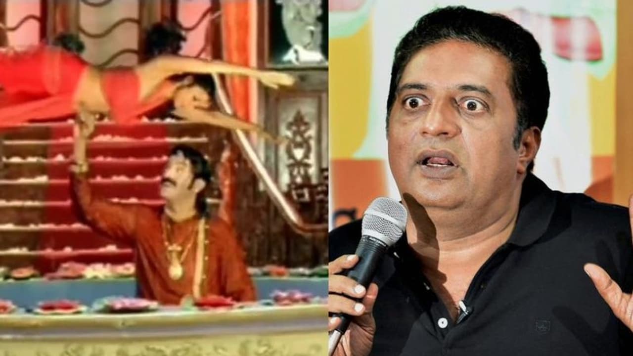 బాలయ్యను అవమానించేలా దారుణమైన ట్రోల్ వీడియో... లైక్ కొట్టి షాక్ ఇచ్చిన ప్రకాష్ రాజ్! బాలయ్యను అవమానించేలా దారుణమైన ట్రోల్ వీడియో... లైక్ కొట్టి షాక్ ఇచ్చిన ప్రకాష్ రాజ్!