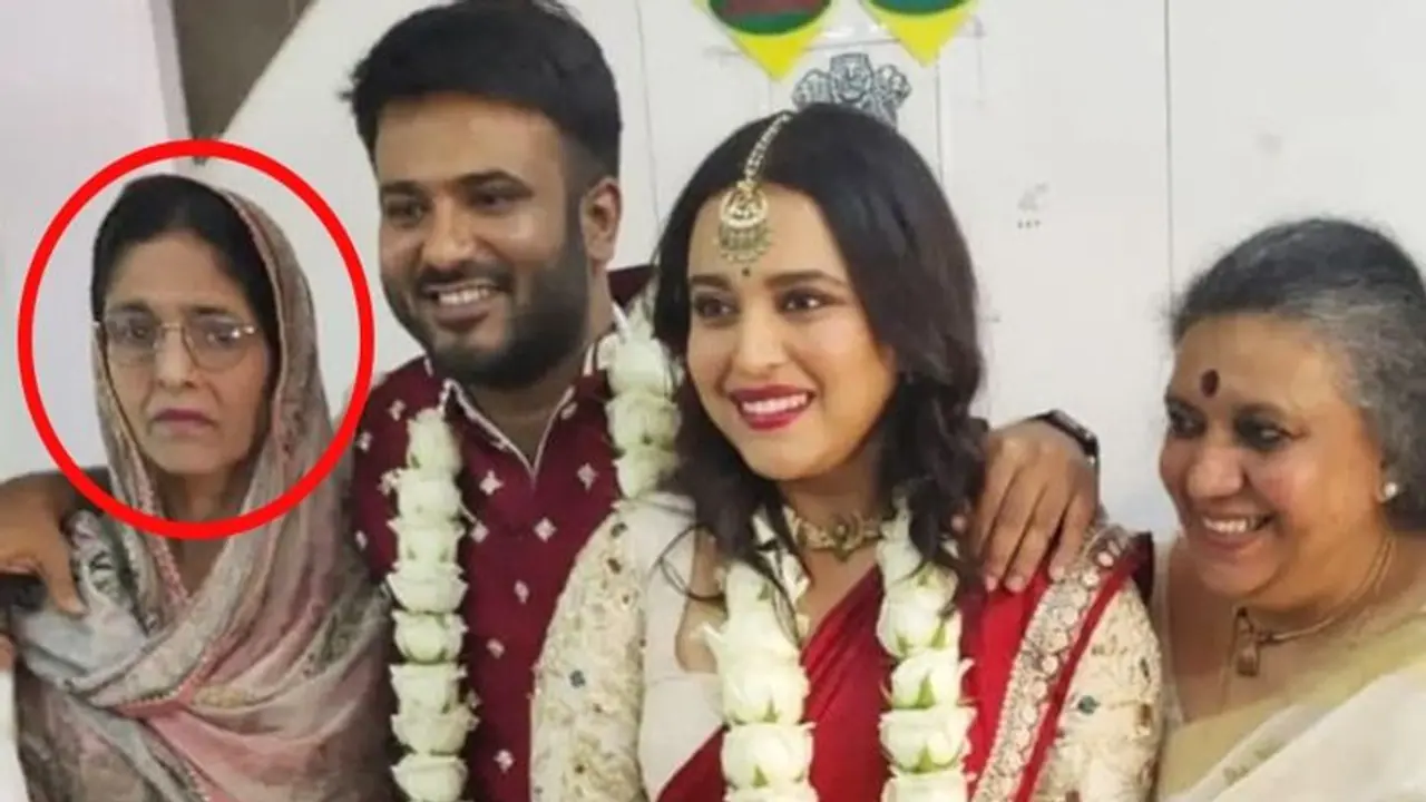 Swara Bhasker, Fahad Wedding: Netizens notice actress’ mother in law sad face; say, ‘Saas Khush Nahi Lag Rahi’ Swara Bhasker, Fahad Wedding: Netizens notice actress’ mother in law sad face; say, ‘Saas Khush Nahi Lag Rahi’