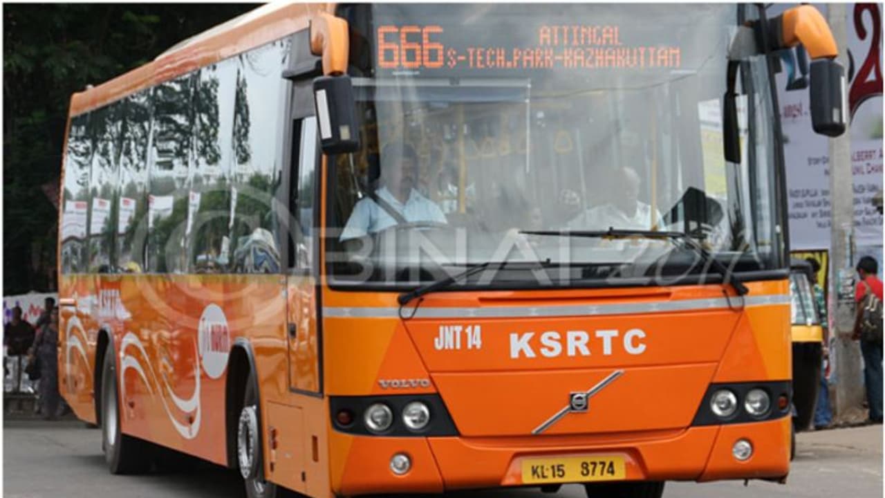 ఆర్టీసీ బస్సులో మహిళా ప్రయాణికురాలిపై మూత్ర విసర్జన.. కర్ణాటకలో ఘటన.. ఆర్టీసీ బస్సులో మహిళా ప్రయాణికురాలిపై మూత్ర విసర్జన.. కర్ణాటకలో ఘటన..