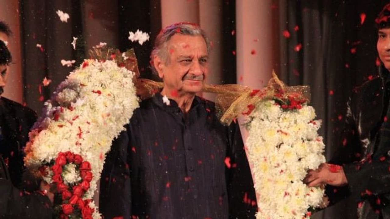 సంగీత ప్రపంచంలో మరో విషాదం.. పండిట్ విజయ్ కిచ్లూ మృతి.. దీదీ సంతాపం