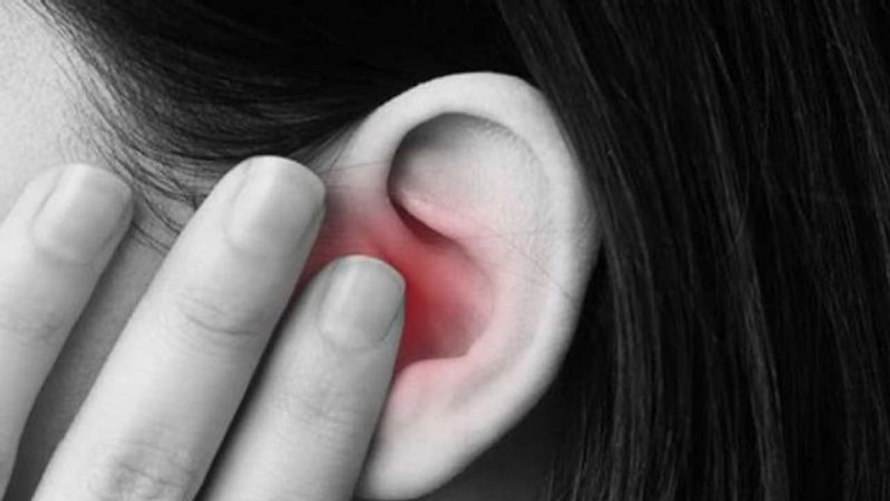  சென்னையில் அதிர்ச்சி! காதுவலிக்கு ஆபரேஷன்! சிறிது நேரத்தில் நெஞ்சுவலி ஏற்பட்டு உயிரிழந்த 11ம் வகுப்பு மாணவி.!