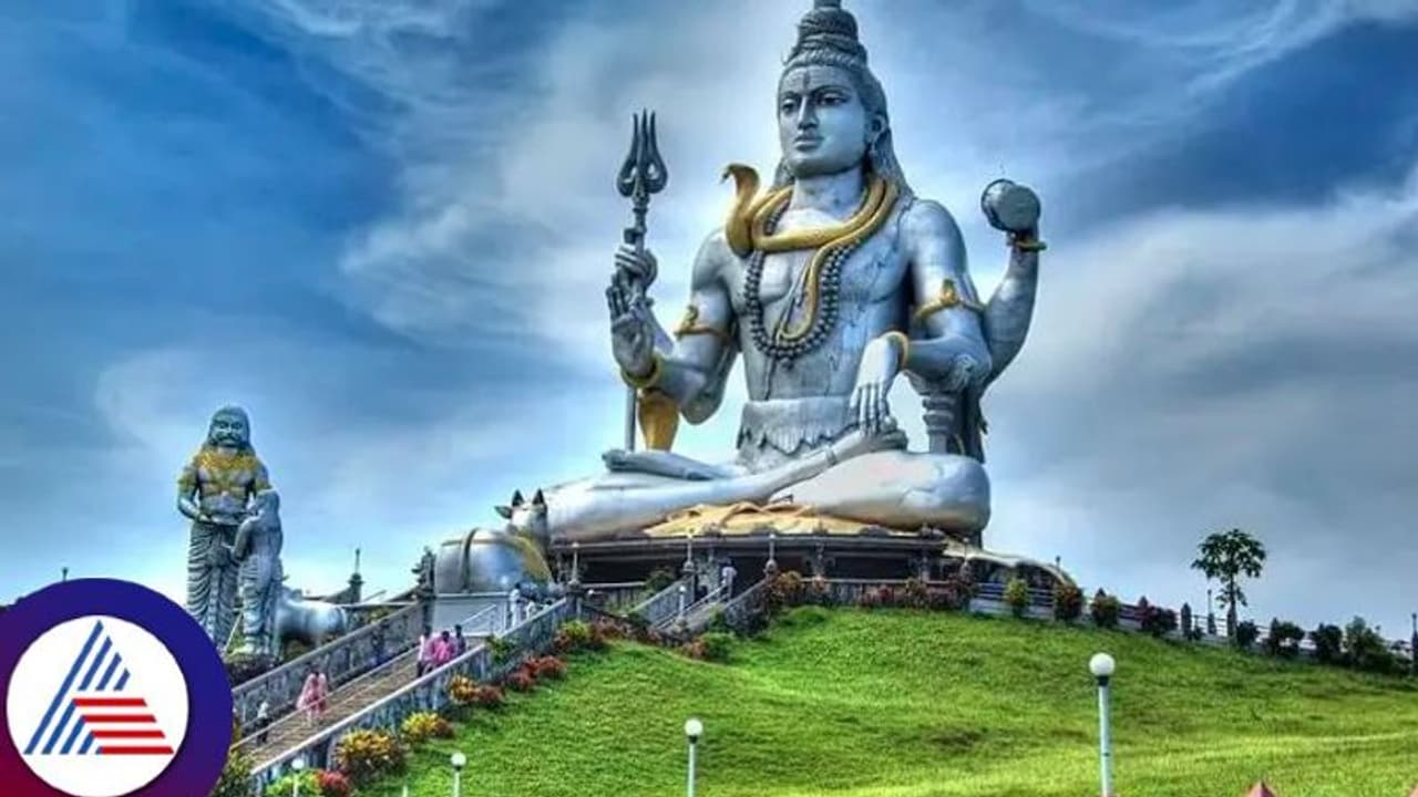 Mahashivratri: 123 ಅಡಿಯ ಬೃಹತ್ ಶಿವನ ಪ್ರತಿಮೆ ಹೊಂದಿರುವ ದೇವಾಲಯ ಮುರುಡೇಶ್ವರ