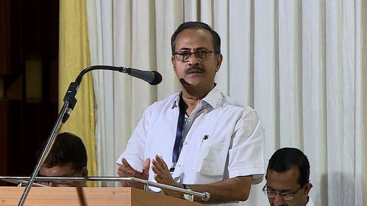 ട്രാൻസ്ജെന്റർ വ്യാജ മാനസിക അവസ്ഥ, എതിർത്താൽ പിന്തിരിപ്പനാകും: പിഎംഎ സലാം