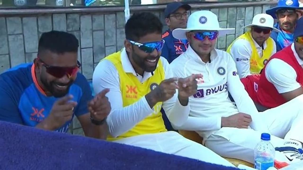 రెండో టెస్టులో మెరిసిన హార్ధిక్ పాండ్యా... టెస్టుల్లో రీఎంట్రీకి సిద్ధమవుతున్నాడా?.. రెండో టెస్టులో మెరిసిన హార్ధిక్ పాండ్యా... టెస్టుల్లో రీఎంట్రీకి సిద్ధమవుతున్నాడా?..