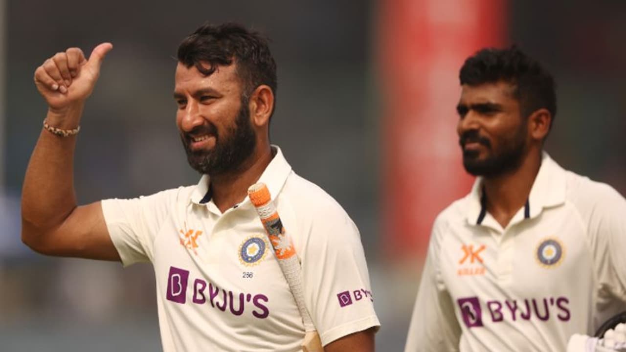 ടീം ഇന്ത്യയുടെ ഭാഗ്യ മൈതാനമായി ദില്ലി; റെക്കോര്ഡിട്ട് രോഹിത് ശര്മ്മയും കൂട്ടരും ടീം ഇന്ത്യയുടെ ഭാഗ്യ മൈതാനമായി ദില്ലി; റെക്കോര്ഡിട്ട് രോഹിത് ശര്മ്മയും കൂട്ടരും