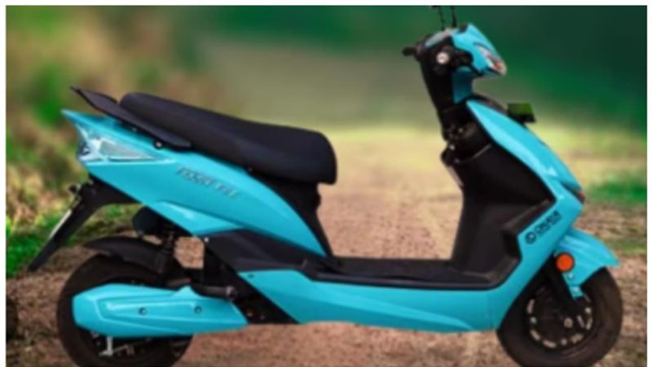  കൊതിപ്പിക്കും വില, ഭ്രമിപ്പിക്കും മൈലേജ്; സാധാരണക്കാരന്‍റെ കീശയ്ക്കു താങ്ങും തണലുമാകും ഈ സ്‍കൂട്ടര്‍!