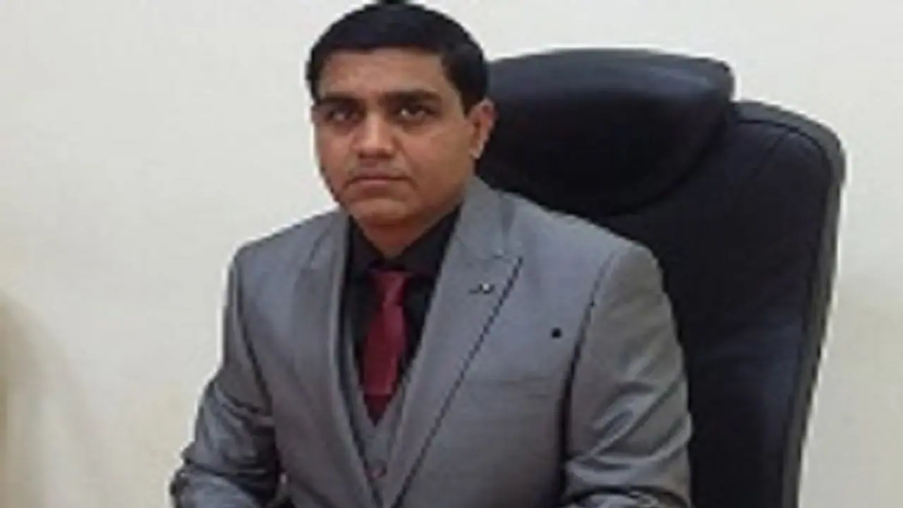 ಗದಗ: ಕಡತ ತಿದ್ದಿ, ಸರ್ಕಾರಿ ಹಣ ದುರುಪಯೋಗ, ಜಿಮ್ಸ್ ಮಾಜಿ ನಿರ್ದೇಶಕ ಭೂಸರೆಡ್ಡಿ ವಿರುದ್ಧ ಎಫ್‌ಐಆರ್..! 