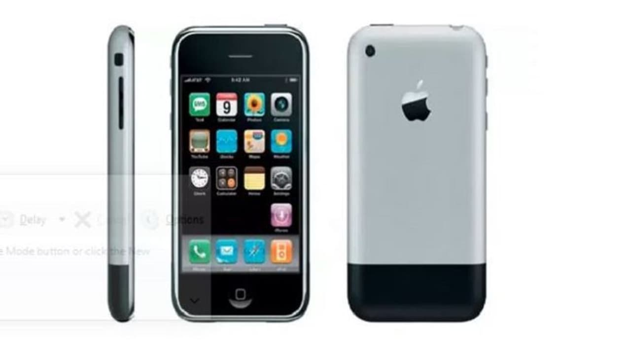 రూ. 52 లక్షలకు తొలి ఐఫోన్ వేలం.. ఇందులో అసలు ఏం స్పెషాలిటీ ఉందో తెలుసా.. రూ. 52 లక్షలకు తొలి ఐఫోన్ వేలం.. ఇందులో అసలు ఏం స్పెషాలిటీ ఉందో తెలుసా..