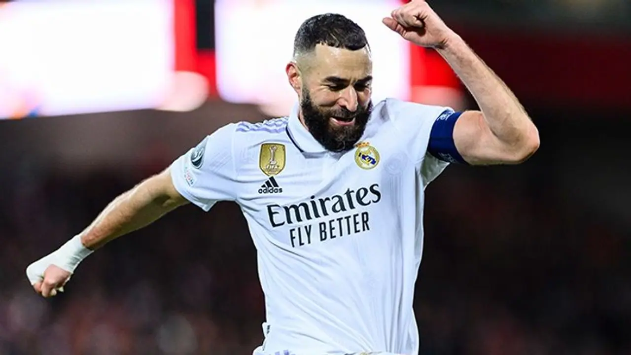 Should Benzema accept mega offer from Al Hilal that could link him with Messi? Real Madrid fans have their say Should Benzema accept mega offer from Al Hilal that could link him with Messi? Real Madrid fans have their say