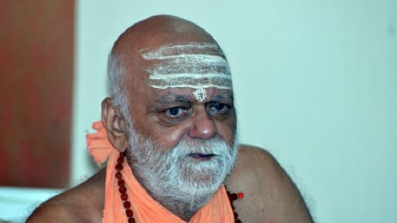 'ಅಲ್ಲಾ..' ಅನ್ನೋದೇ ಸಂಸ್ಕೃತ ಪದ, ಗೋವರ್ಧನ ಪುರಿ ಶಂಕರಾಚಾರ್ಯ ಹೇಳಿಕೆ!