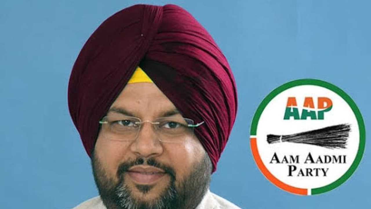 భగవంత్ మాన్ ప్రభుత్వంపై మరో మచ్చ.. లంచం కేసులో పంజాబ్ ఆప్ ఎమ్మెల్యే అమిత్ రతన్ కోట్ఫట్టా అరెస్టు.. భగవంత్ మాన్ ప్రభుత్వంపై మరో మచ్చ.. లంచం కేసులో పంజాబ్ ఆప్ ఎమ్మెల్యే అమిత్ రతన్ కోట్ఫట్టా అరెస్టు..