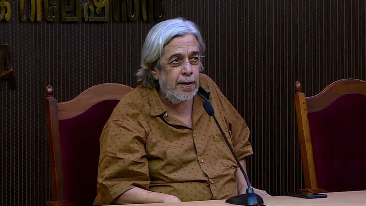 അടൂരിന് പകരക്കാരൻ സയ്യിദ് അഖ്തർ മിർസ; കെആർ നാരായണൻ ഫിലിം ഇൻസ്റ്റിറ്റ്യൂട്ട് പുതിയ ചെയർമാൻ അടൂരിന് പകരക്കാരൻ സയ്യിദ് അഖ്തർ മിർസ; കെആർ നാരായണൻ ഫിലിം ഇൻസ്റ്റിറ്റ്യൂട്ട് പുതിയ ചെയർമാൻ