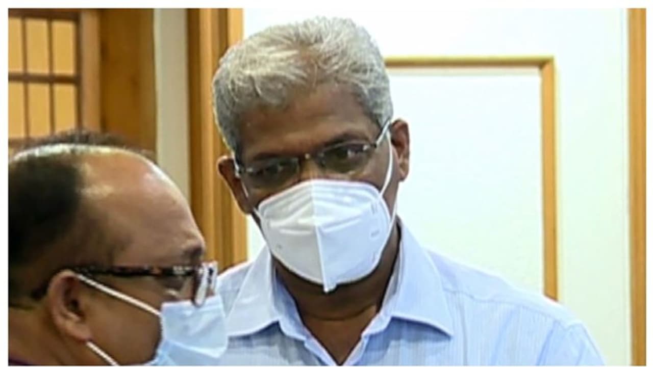 ലൈഫ് മിഷന് കള്ളപ്പണക്കേസ്: മുഖ്യമന്ത്രിയുടെ അഡീ. പ്രൈവറ്റ് സെക്രട്ടറി സിഎം രവീന്ദ്രനെ ഇഡി ചോദ്യംചെയ്യും ലൈഫ് മിഷന് കള്ളപ്പണക്കേസ്: മുഖ്യമന്ത്രിയുടെ അഡീ. പ്രൈവറ്റ് സെക്രട്ടറി സിഎം രവീന്ദ്രനെ ഇഡി ചോദ്യംചെയ്യും