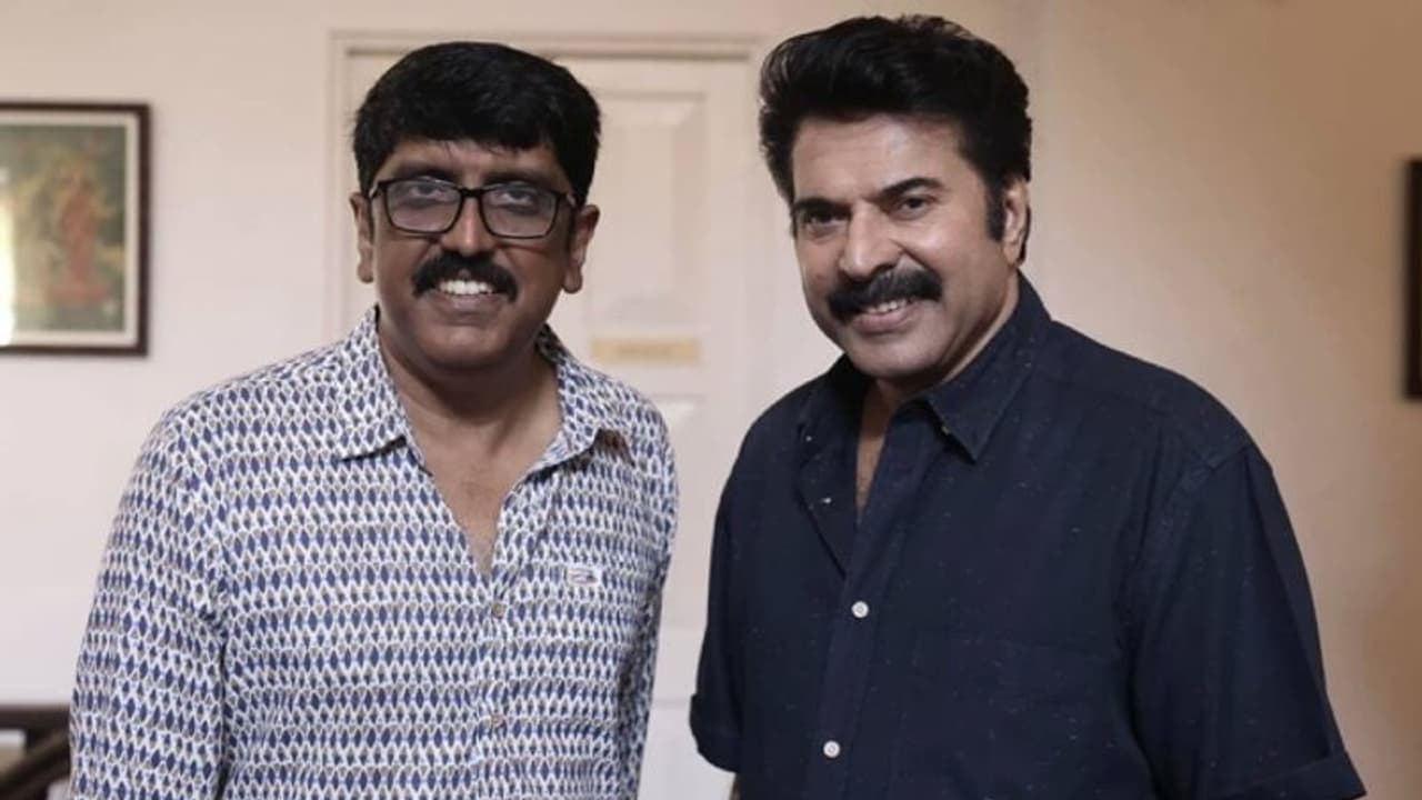 'എന്റെ രാഷ്ട്രീയ കാഴ്ചപ്പാടുകൾ ക്രിസ്റ്റഫറിന്റെ നിലപാടുമായി യോജിക്കുന്നതല്ല, പക്ഷെ'; ബി ഉണ്ണികൃഷ്ണൻ 'എന്റെ രാഷ്ട്രീയ കാഴ്ചപ്പാടുകൾ ക്രിസ്റ്റഫറിന്റെ നിലപാടുമായി യോജിക്കുന്നതല്ല, പക്ഷെ'; ബി ഉണ്ണികൃഷ്ണൻ