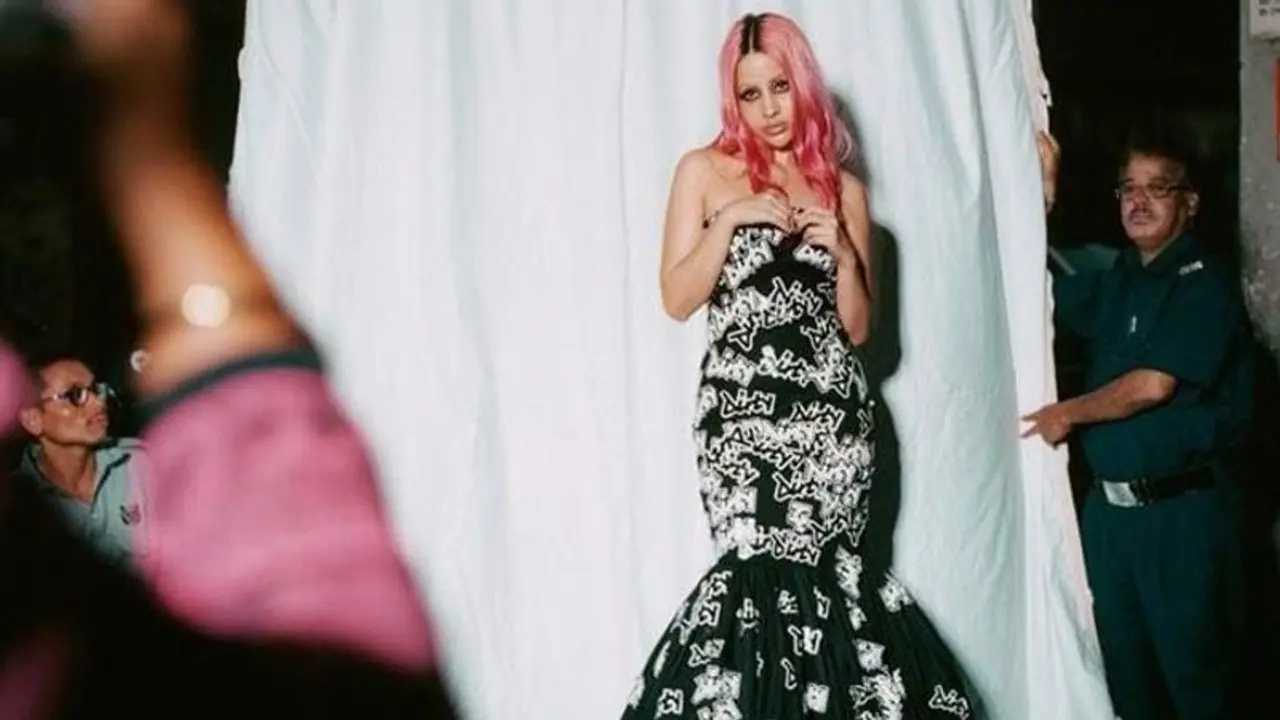 Style Icon Urfi Javed unites with same team behind Ranveer Singh's controversial nude look