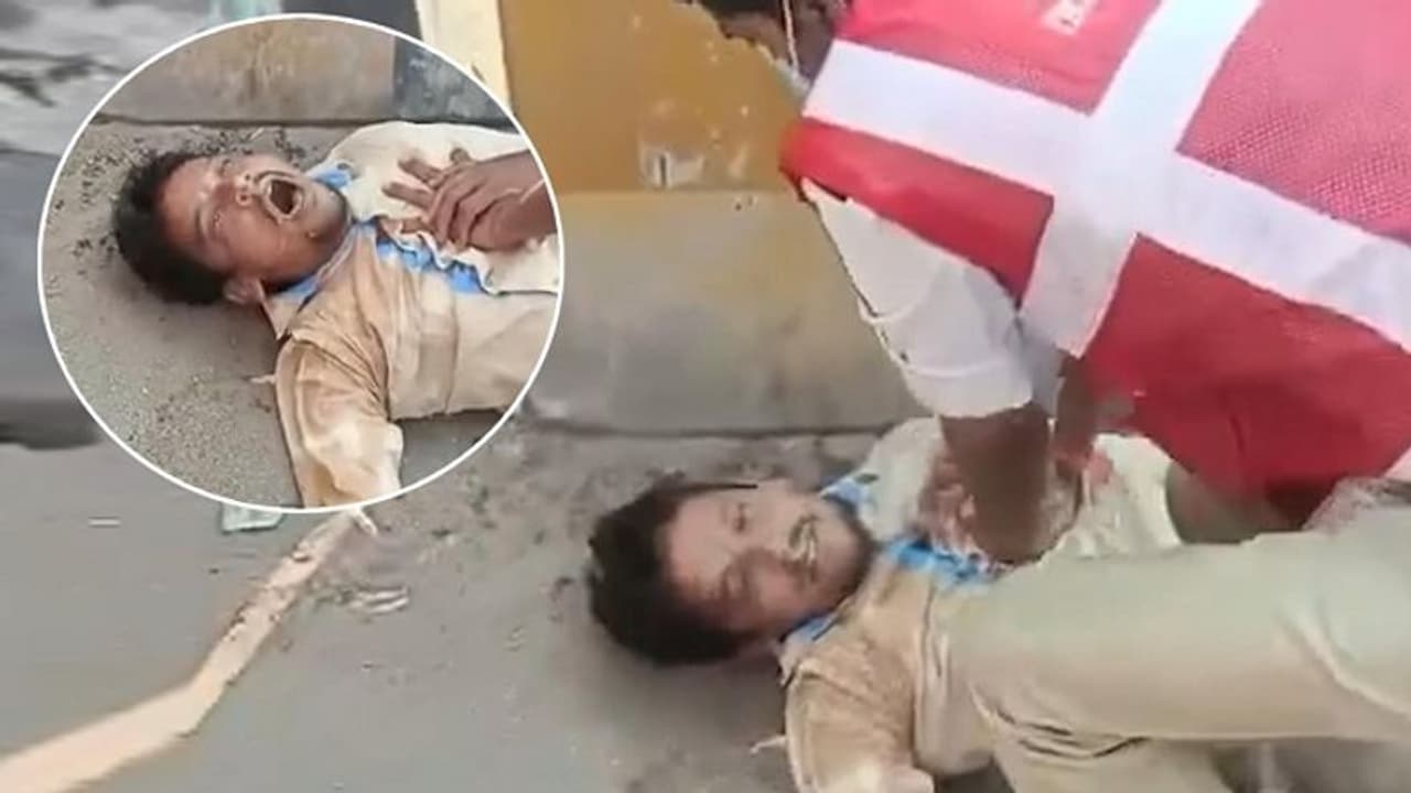 భేష్ : బస్టాప్ లో కుప్పకూలిపోయిన యువకుడు.. సకాలంలో సీపీఆర్ చేసి రక్షించిన ట్రాఫిక్ కానిస్టేబుల్... 