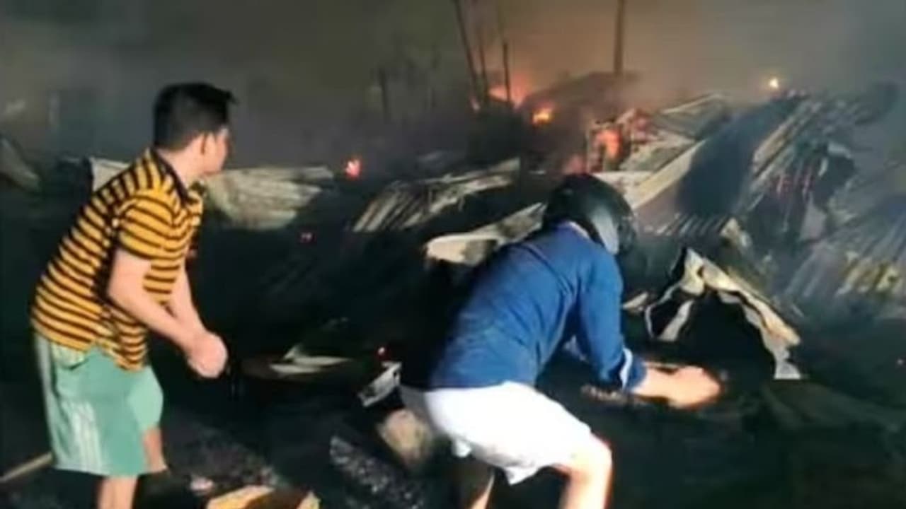 ಅಸ್ಸಾಂನ ಗುವಾಹಟಿಯಲ್ಲಿ ಭಾರೀ ಬೆಂಕಿ, 150 ಮನೆಗಳು ಸುಟ್ಟು ಭಸ್ಮ!