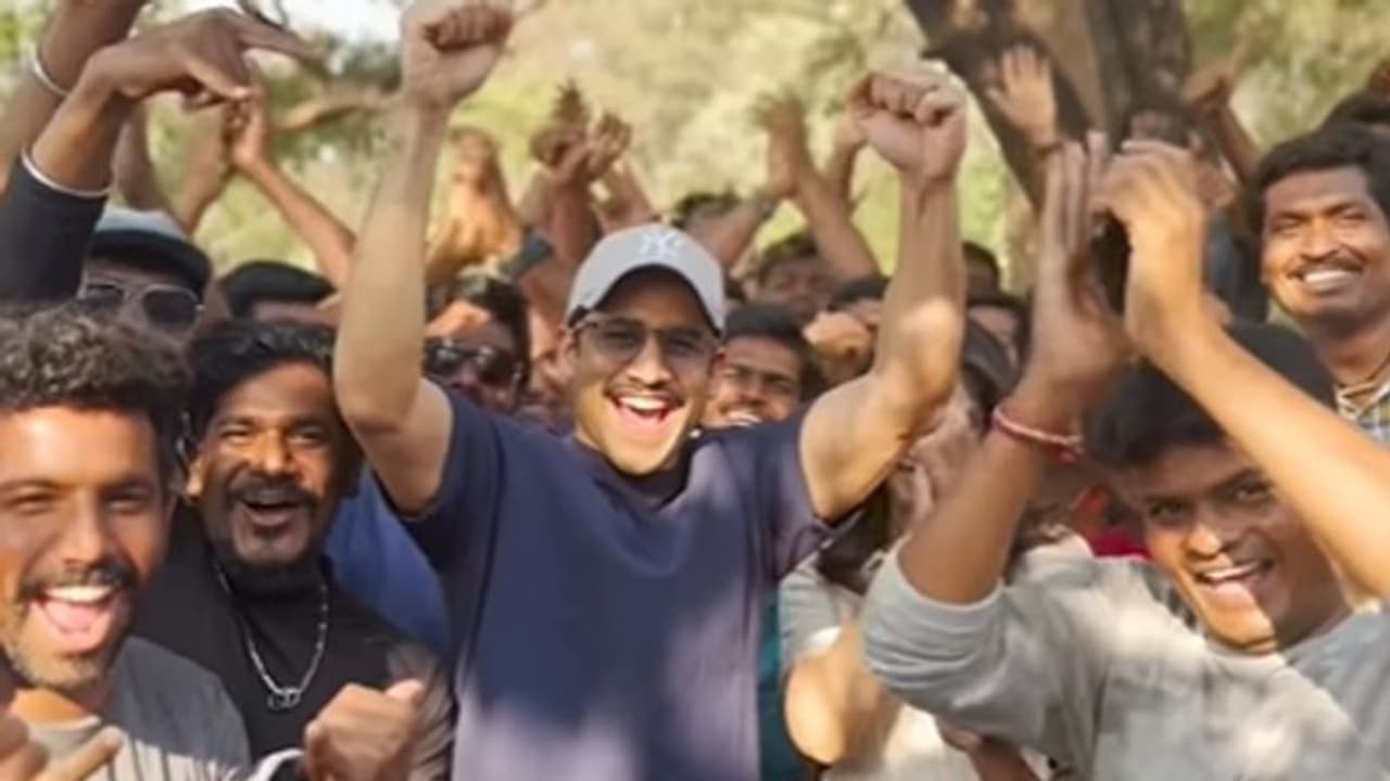 'కస్టడీ' షూటింగ్ పూర్తి.. ఫస్ట్ టైమ్ నాగ చైతన్యని ఇలా చూస్తుంటే, ఫ్యాన్స్ ఫుల్ హ్యాపీ.. 