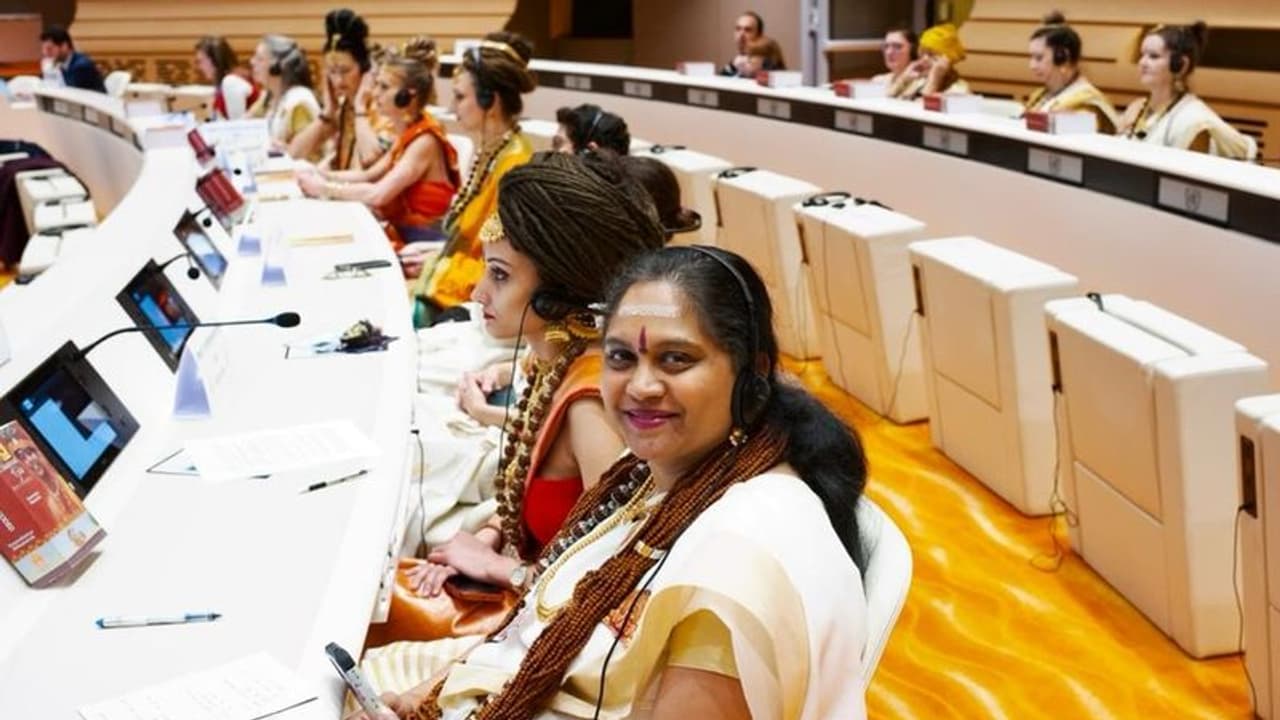 Kailasa: ஐ.நா. கூட்டத்தில் நித்யானந்தாவின் கைலாசா நாட்டின் பெண் பிரநிதிகள் பங்கேற்பு Kailasa: ஐ.நா. கூட்டத்தில் நித்யானந்தாவின் கைலாசா நாட்டின் பெண் பிரநிதிகள் பங்கேற்பு