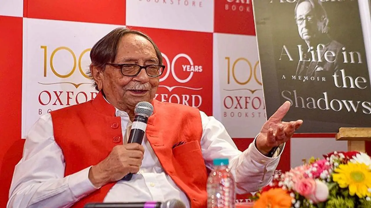 ದಿವಾಳಿ ಪಾಕ್ಗೆ ಮೋದಿ ಆರ್ಥಿಕ ಸಹಾಯ ಮಾಡ್ಬಹುದು: ‘ರಾ’ ಮಾಜಿ ಮುಖ್ಯಸ್ಥ ದುಲತ್ ವಿಶ್ವಾಸ ದಿವಾಳಿ ಪಾಕ್ಗೆ ಮೋದಿ ಆರ್ಥಿಕ ಸಹಾಯ ಮಾಡ್ಬಹುದು: ‘ರಾ’ ಮಾಜಿ ಮುಖ್ಯಸ್ಥ ದುಲತ್ ವಿಶ್ವಾಸ