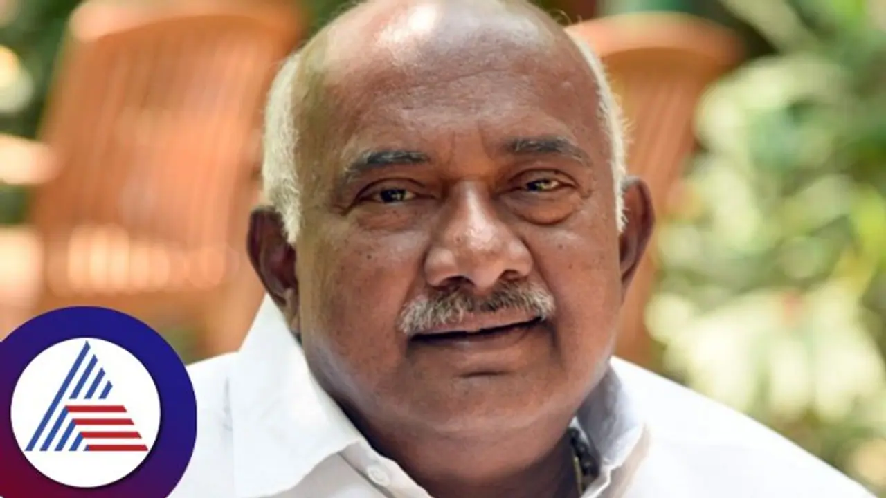 ಅಕ್ಷರಸ್ಥರೇ ಸಮಾಜಕ್ಕೆ ಬೆಂಕಿ ಹಚ್ಚುವ ಕೆಲಸ ಮಾಡುತ್ತಿದ್ದಾರೆ: ಎಚ್.ವಿಶ್ವನಾಥ್ ಕಳವಳ