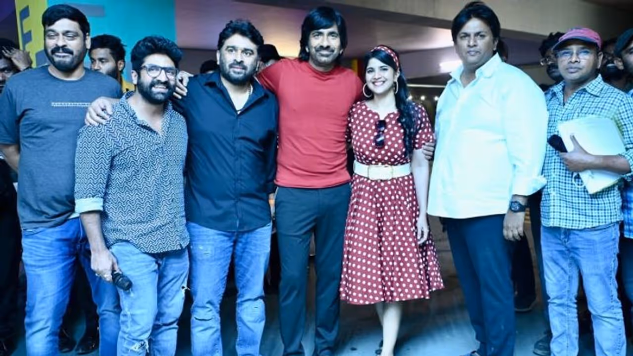 ఫ్యాన్స్ కు గుడ్ న్యూస్.. ‘రావణసుర’ షూటింగ్ పూర్తి.. మొదలు కాబోతున్న మాస్ జాతర.! ఫ్యాన్స్ కు గుడ్ న్యూస్.. ‘రావణసుర’ షూటింగ్ పూర్తి.. మొదలు కాబోతున్న మాస్ జాతర.!