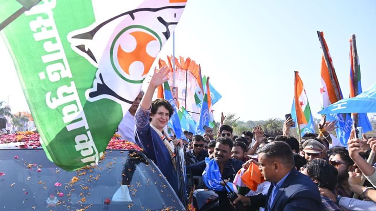 లోక్ సభ ఎన్నికలకు ముందు విపక్షాలు ఏకమవుతాయి కాంగ్రెస్ ప్రధాన కార్యదర్శి ప్రియాంక గాంధీ