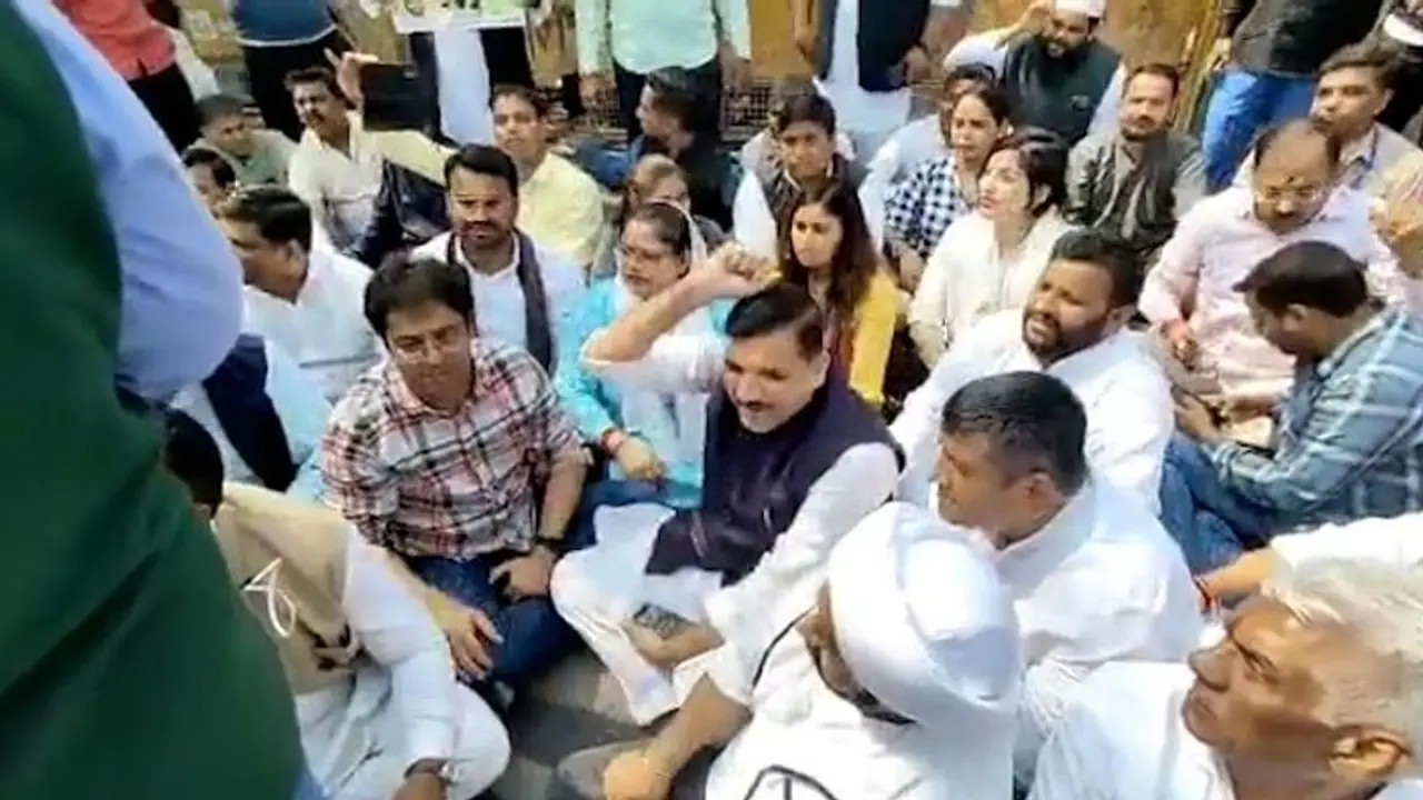 Section 144 imposed, Delhi Police detains 50 AAP workers, leaders as CBI questions Manish Sisodia