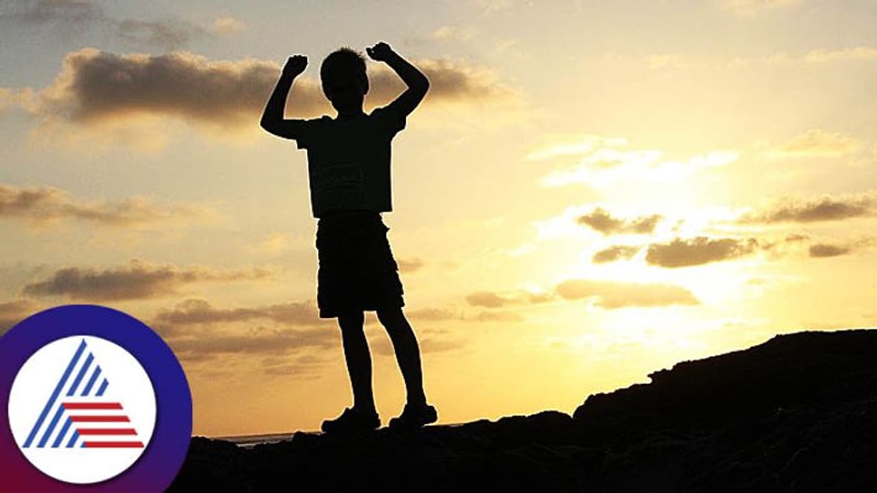 Golden Child Syndrome: ನಿಮ್ಮ ಮಗುವಿನಲ್ಲೂ ಇದ್ಯಾ ಗೋಲ್ಡನ್ ಚೈಲ್ಡ್ ಸಿಂಡ್ರೋಮ್? Golden Child Syndrome: ನಿಮ್ಮ ಮಗುವಿನಲ್ಲೂ ಇದ್ಯಾ ಗೋಲ್ಡನ್ ಚೈಲ್ಡ್ ಸಿಂಡ್ರೋಮ್?