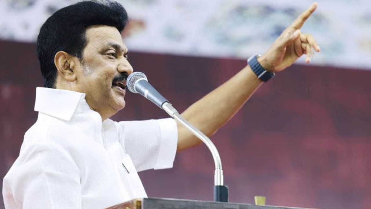 தனது பிறந்த நாளில் ஆசிரியர்களுக்கு இன்ப அதிர்ச்சி கொடுத்த முதல்வர் ஸ்டாலின்.. என்ன தெரியுமா?