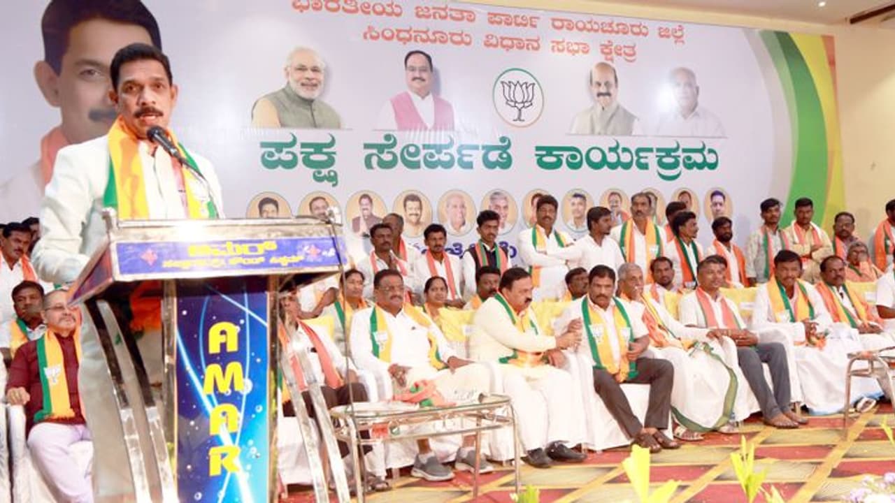 ಸಿದ್ದರಾಮಯ್ಯ, ಡಿಕೆಶಿಗೆ ಸಿಎಂ ಹಗಲುಗನಸು: ಕಟೀಲ್ ಟೀಕೆ ಸಿದ್ದರಾಮಯ್ಯ, ಡಿಕೆಶಿಗೆ ಸಿಎಂ ಹಗಲುಗನಸು: ಕಟೀಲ್ ಟೀಕೆ