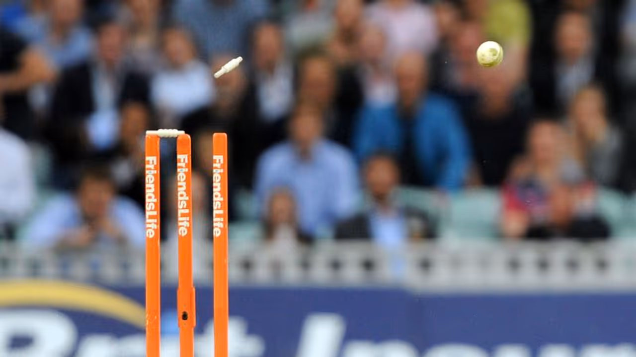 ಕೇವಲ 6 ರನ್‌ಗೆ ಇಡೀ ಟೀಮ್‌ ಆಲೌಟ್..! ಸೊನ್ನೆ ಸುತ್ತಿದ 7 ಬ್ಯಾಟರ್‌, ಕ್ರಿಕೆಟ್ ಇತಿಹಾಸದಲ್ಲಿ ದಾಖಲಾಯ್ತು ಕೆಟ್ಟ ದಾಖಲೆ..!