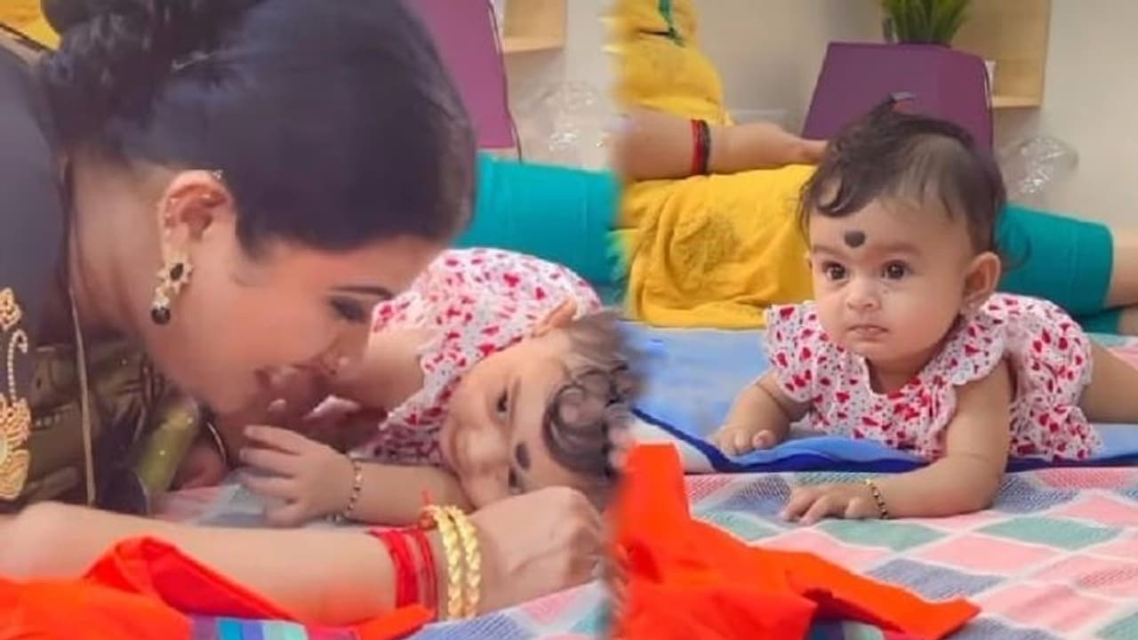 കുഞ്ഞ് ധ്വനിക്കൊപ്പുള്ള ദേവി ചന്ദനയുടെ വീഡിയോ പങ്കുവെച്ച് മൃദുല വിജയ് കുഞ്ഞ് ധ്വനിക്കൊപ്പുള്ള ദേവി ചന്ദനയുടെ വീഡിയോ പങ്കുവെച്ച് മൃദുല വിജയ്