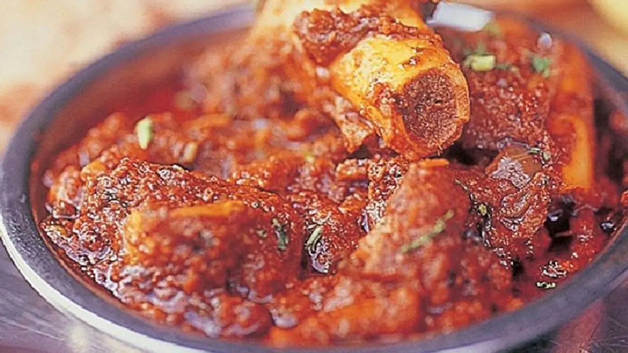 மகாராஷ்டிராவின் பிரசித்தி பெற்ற "கோலாபுரி மட்டன் கிரேவி" இப்படி செய்தால் அனைத்தும் காலி ஆகிவிடும்! மகாராஷ்டிராவின் பிரசித்தி பெற்ற "கோலாபுரி மட்டன் கிரேவி" இப்படி செய்தால் அனைத்தும் காலி ஆகிவிடும்!