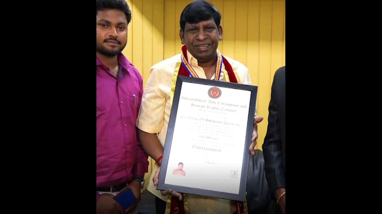 நடிகர் வடிவேல், இசையமைப்பாளர் தேவாவிற்கு போலி டாக்டா் பட்டம் .! தலைமறைவான ஹரீஷை அதிரடியாக கைது செய்த போலீஸ்