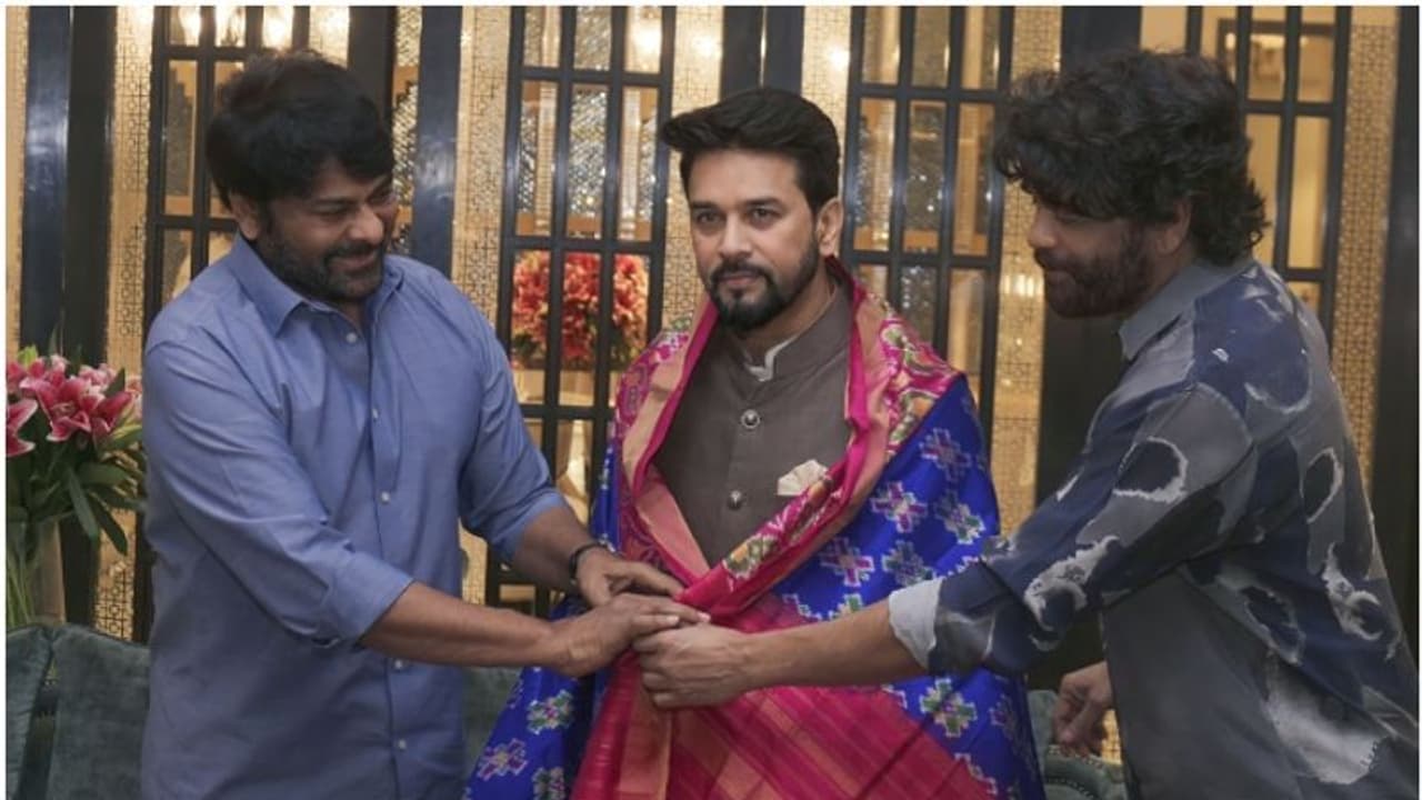 ಮೆಗಾಸ್ಟಾರ್ ಚಿರಂಜೀವಿ ಮನೆಯಲ್ಲಿ ಕೇಂದ್ರ ಸಚಿವ ಅನುರಾಗ್ ಠಾಕೂರ್; ಕುತೂಹಲ ಮೂಡಿಸಿದ ದಿಢೀರ್ ಭೇಟಿ 