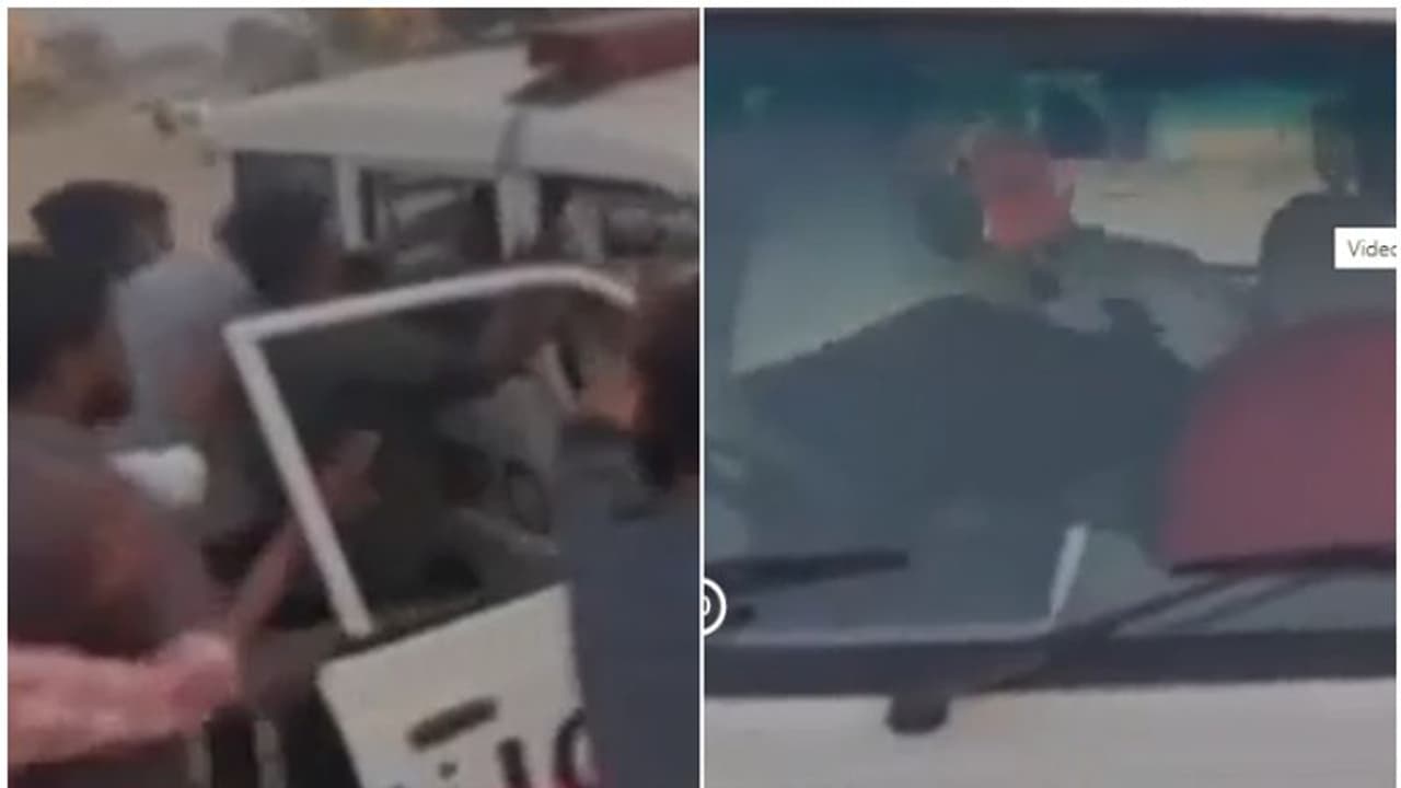 അയ്യപ്പനെ അപമാനിച്ച് വിവാദ പ്രസ്താവന; പൊലീസ് വാനിലിട്ട് യുവാവിനെ ആള്ക്കൂട്ടം ക്രൂരമായി തല്ലിച്ചതച്ചു, വീഡിയോ അയ്യപ്പനെ അപമാനിച്ച് വിവാദ പ്രസ്താവന; പൊലീസ് വാനിലിട്ട് യുവാവിനെ ആള്ക്കൂട്ടം ക്രൂരമായി തല്ലിച്ചതച്ചു, വീഡിയോ