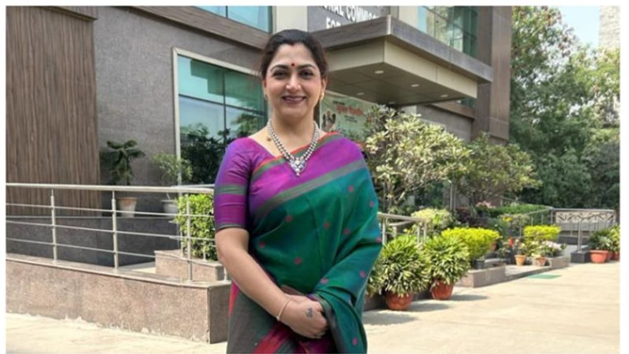 'എട്ട് വയസുള്ളപ്പോൾ അച്ഛൻ എന്നെ ലൈംഗികമായി ചൂഷണം ചെയ്തു': വെളിപ്പെടുത്തലുമായി ഖുശ്ബു 'എട്ട് വയസുള്ളപ്പോൾ അച്ഛൻ എന്നെ ലൈംഗികമായി ചൂഷണം ചെയ്തു': വെളിപ്പെടുത്തലുമായി ഖുശ്ബു