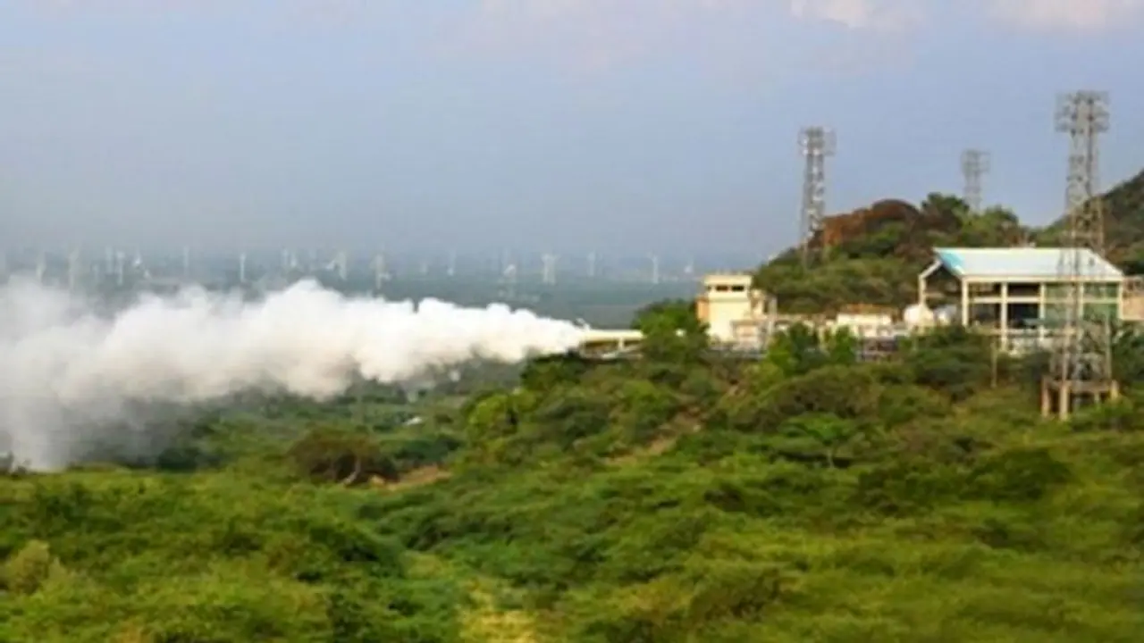 మిషన్ చంద్రయాన్ 3.. కీలక రాకెట్ ఇంజిన్ పరీక్షను విజయవంతంగా నిర్వహించిన ఇస్రో మిషన్ చంద్రయాన్ 3.. కీలక రాకెట్ ఇంజిన్ పరీక్షను విజయవంతంగా నిర్వహించిన ఇస్రో